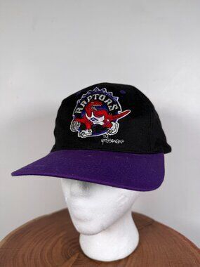 BNWT Vintage 1994 NBA Toronto Raptors Basketball Hat